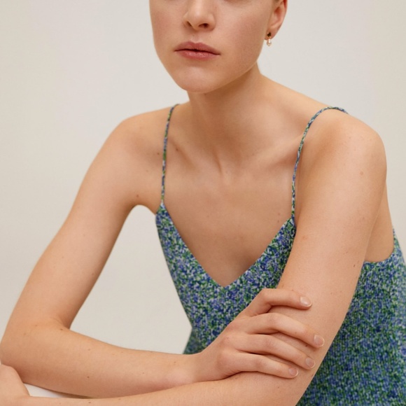 Pleated top - Picture 4 of 8